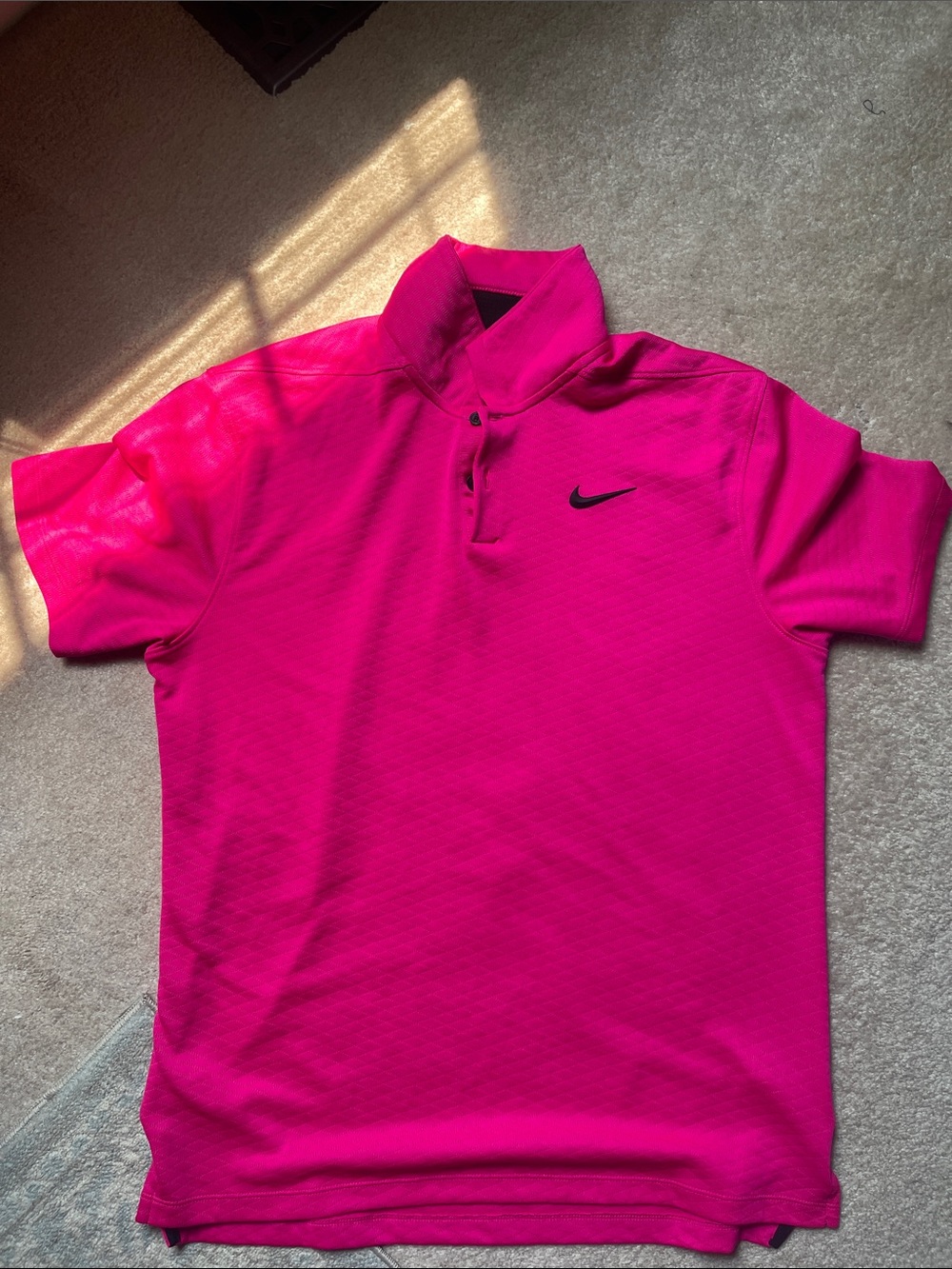 Nike Golf Men’s Hot Pink Short Sleeve Polo with Black Swoosh Medium